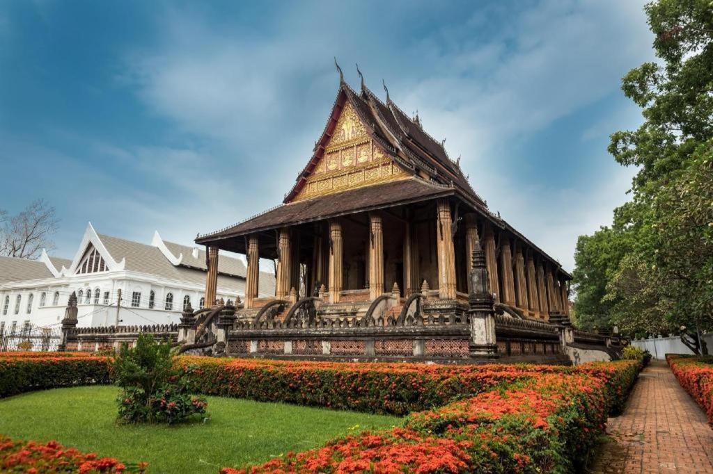Phonethip Plaza Hotel Viêng Chăn Ngoại thất bức ảnh
