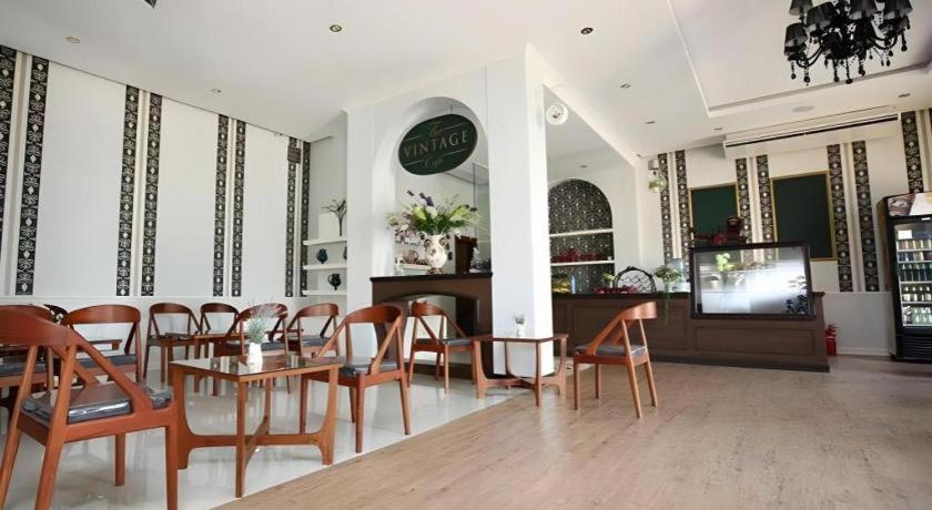 Phonethip Plaza Hotel Viêng Chăn Ngoại thất bức ảnh