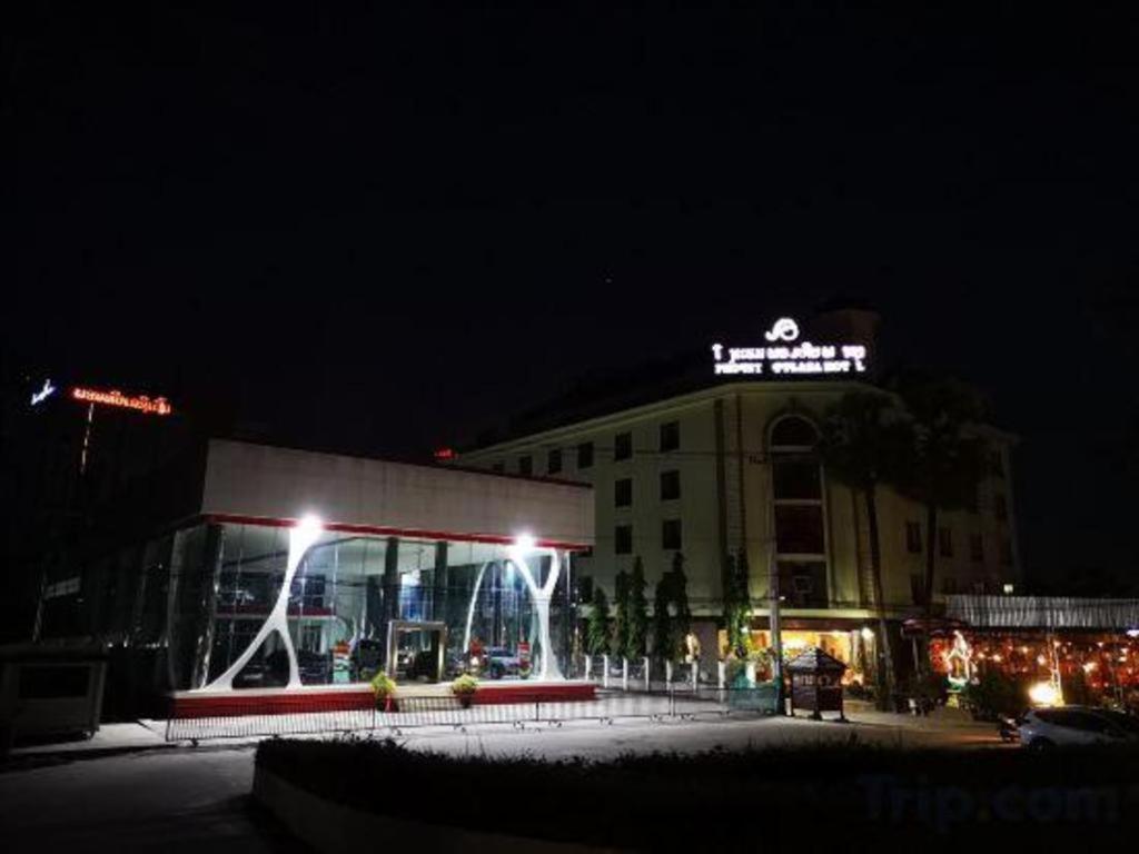 Phonethip Plaza Hotel Viêng Chăn Ngoại thất bức ảnh
